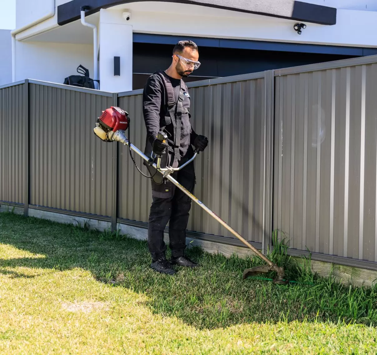 2_Lawn Mowing__53A7143_fullres (1)