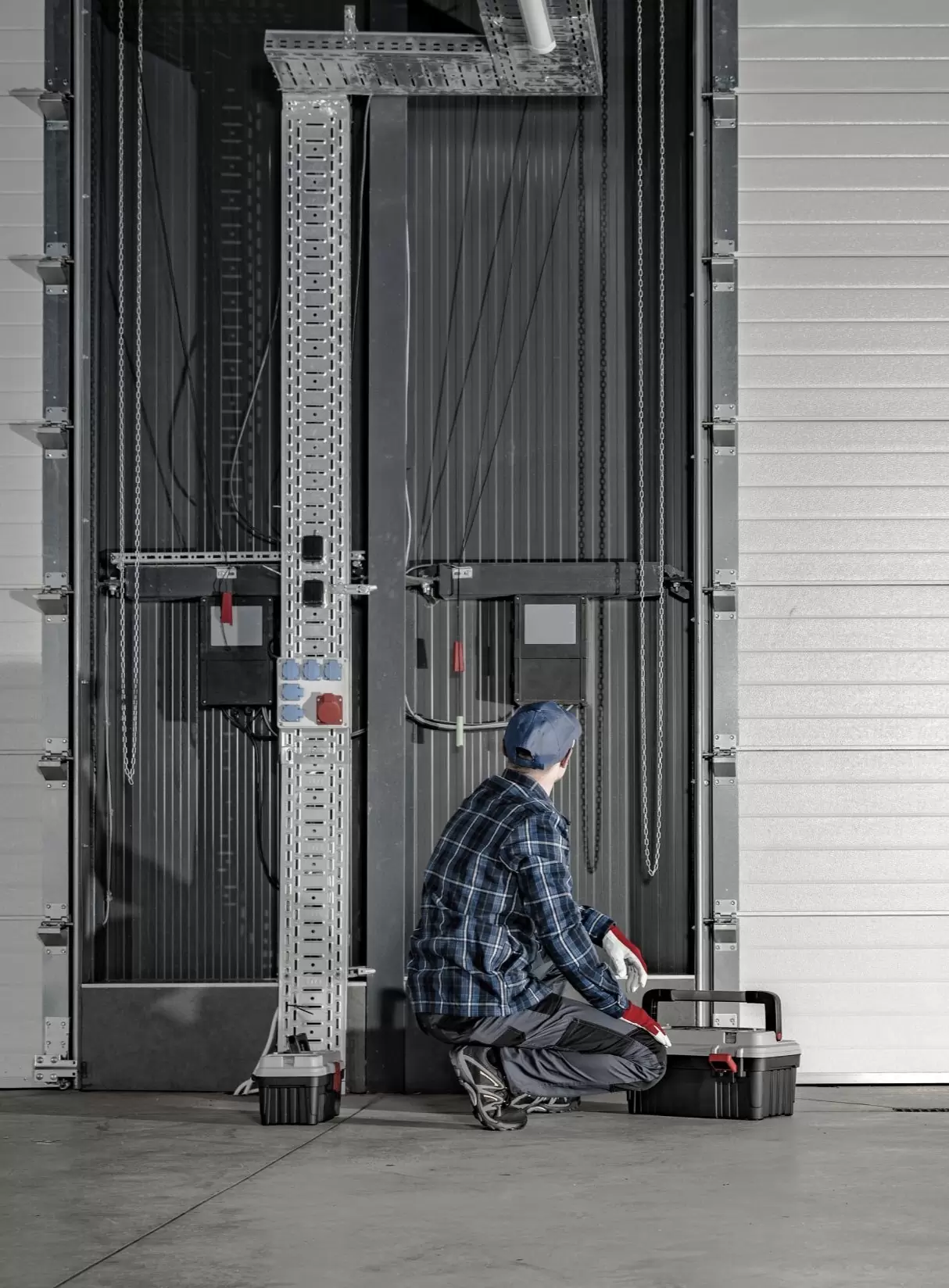 Commercial Garage Doors & Gates